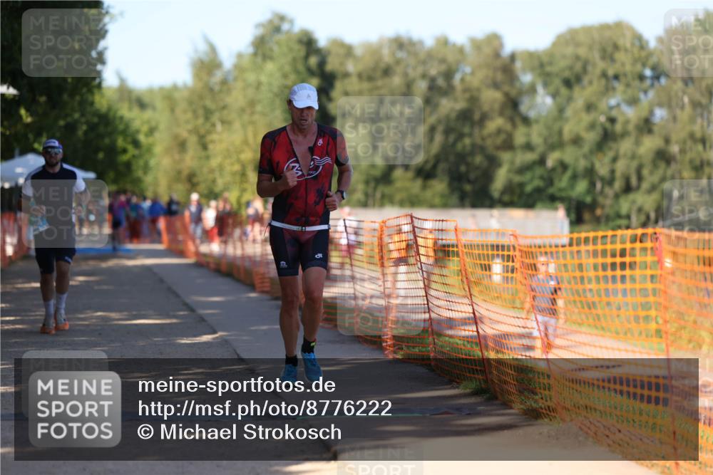 07.09.2025 - 19. Norderstedt Triathlon Michael Strokosch http://msf.ph/oto/8776222 07.09.2025 15:47:29 Laufen  meine-sportfotos.de