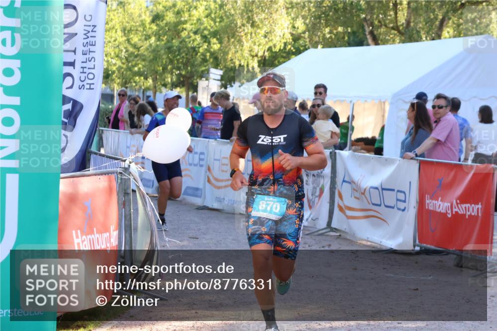 07.09.2025 - 19. Norderstedt Triathlon Zöllner http://msf.ph/oto/8776331 07.09.2025 17:07:43 Ziel 870 meine-sportfotos.de