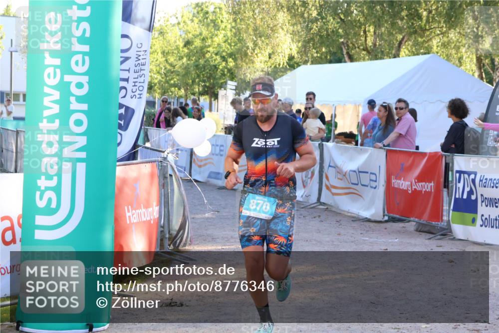 07.09.2025 - 19. Norderstedt Triathlon Zöllner http://msf.ph/oto/8776346 07.09.2025 17:07:44 Ziel 870, 902 meine-sportfotos.de
