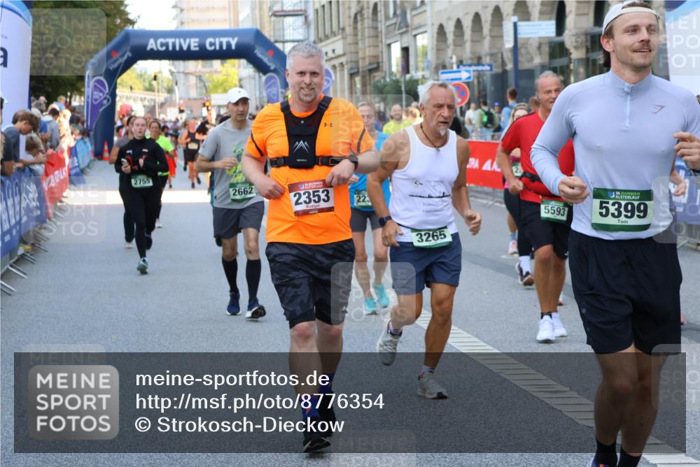 07.09.2025 - BARMER Alsterlauf Strokosch-Dieckow http://msf.ph/oto/8776354 07.09.2025 10:07:44 Ziel 2465, 2723, 3041, 3134, 3192, 3244, 3493, 3740, 3797, 3844, 4124, 4256, 5053, 5140, 5404, 5520, 5986, 6099, 6100, 6167, 8345 meine-sportfotos.de