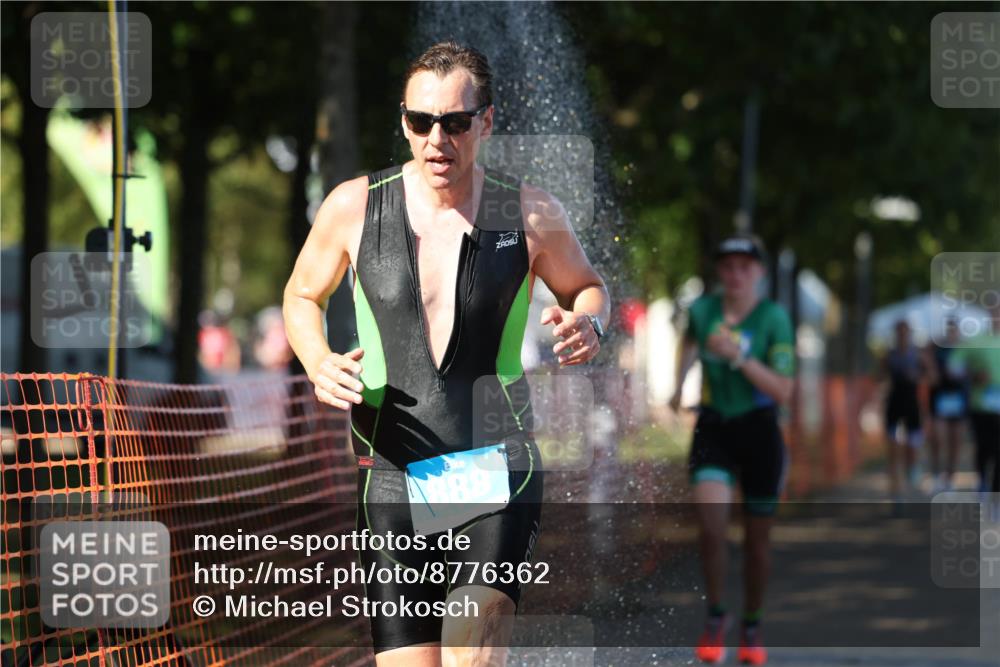 07.09.2025 - 19. Norderstedt Triathlon Michael Strokosch http://msf.ph/oto/8776362 07.09.2025 15:48:03 Laufen 452, 888, 905, 1507, 1508 meine-sportfotos.de