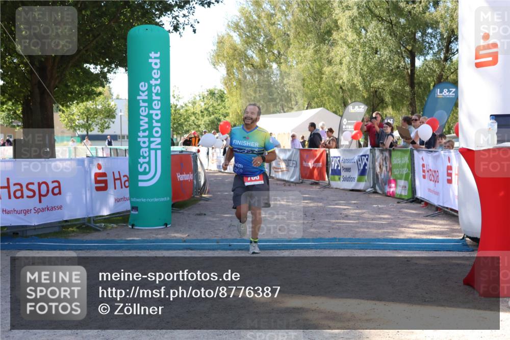 07.09.2025 - 19. Norderstedt Triathlon Zöllner http://msf.ph/oto/8776387 07.09.2025 11:59:40 Ziel 760 meine-sportfotos.de