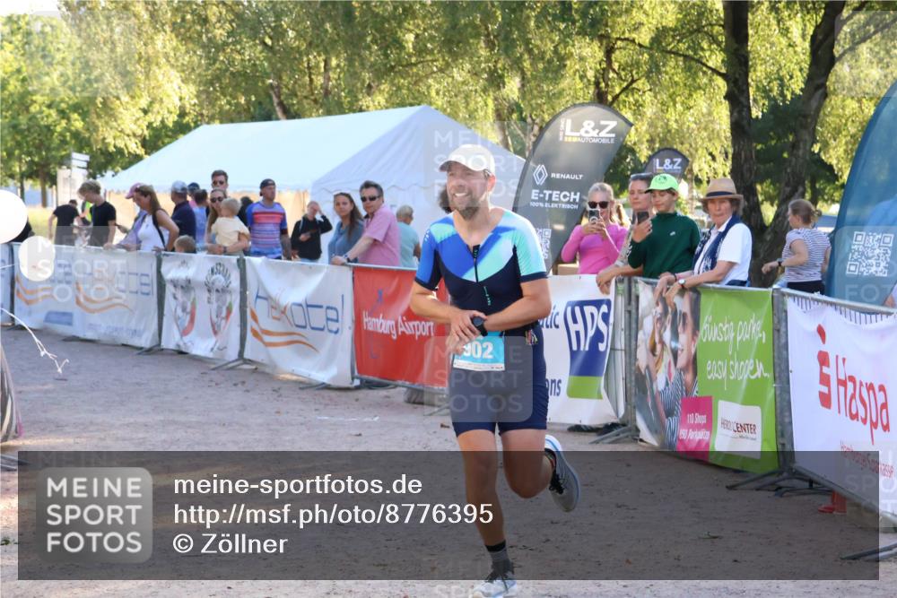 07.09.2025 - 19. Norderstedt Triathlon Zöllner http://msf.ph/oto/8776395 07.09.2025 17:07:48 Ziel 870, 902 meine-sportfotos.de