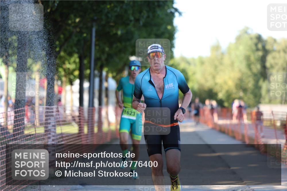 07.09.2025 - 19. Norderstedt Triathlon Michael Strokosch http://msf.ph/oto/8776400 07.09.2025 16:47:38 Laufen 409, 890, 1623, 1628 meine-sportfotos.de