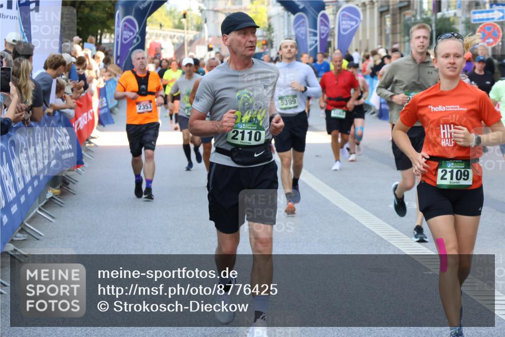 07.09.2025 - BARMER Alsterlauf Strokosch-Dieckow http://msf.ph/oto/8776425 07.09.2025 10:07:38 Ziel 2292, 2465, 2723, 3134, 3192, 3244, 3473, 3493, 3740, 3797, 3844, 4124, 4256, 4610, 4771, 5190, 5520, 6100, 6167, 8345 meine-sportfotos.de