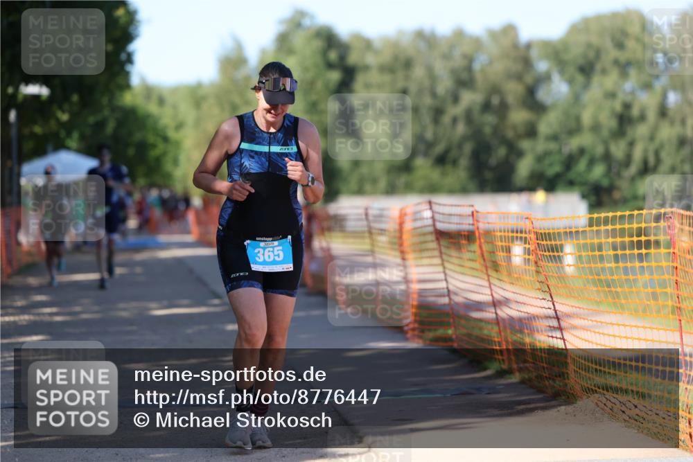 07.09.2025 - 19. Norderstedt Triathlon Michael Strokosch http://msf.ph/oto/8776447 07.09.2025 15:48:11 Laufen 365, 452, 472, 905, 1511 meine-sportfotos.de