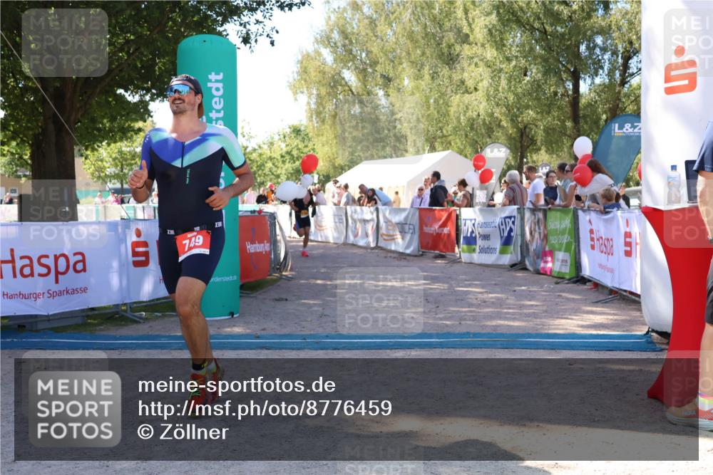 07.09.2025 - 19. Norderstedt Triathlon Zöllner http://msf.ph/oto/8776459 07.09.2025 12:00:48 Ziel 749, 1184 meine-sportfotos.de