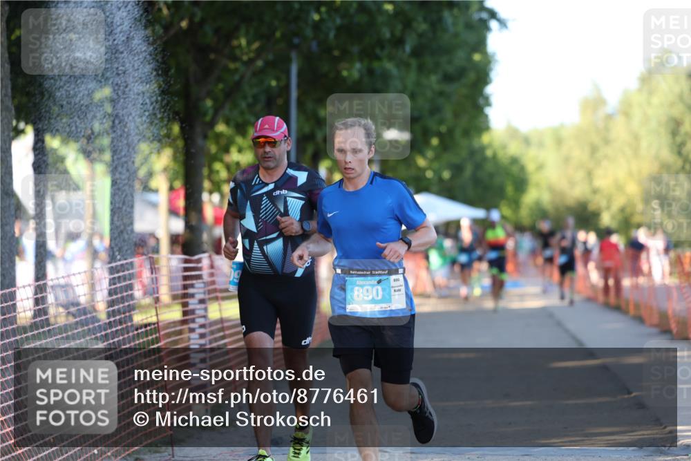 07.09.2025 - 19. Norderstedt Triathlon Michael Strokosch http://msf.ph/oto/8776461 07.09.2025 16:47:43 Laufen 409, 890, 1623 meine-sportfotos.de