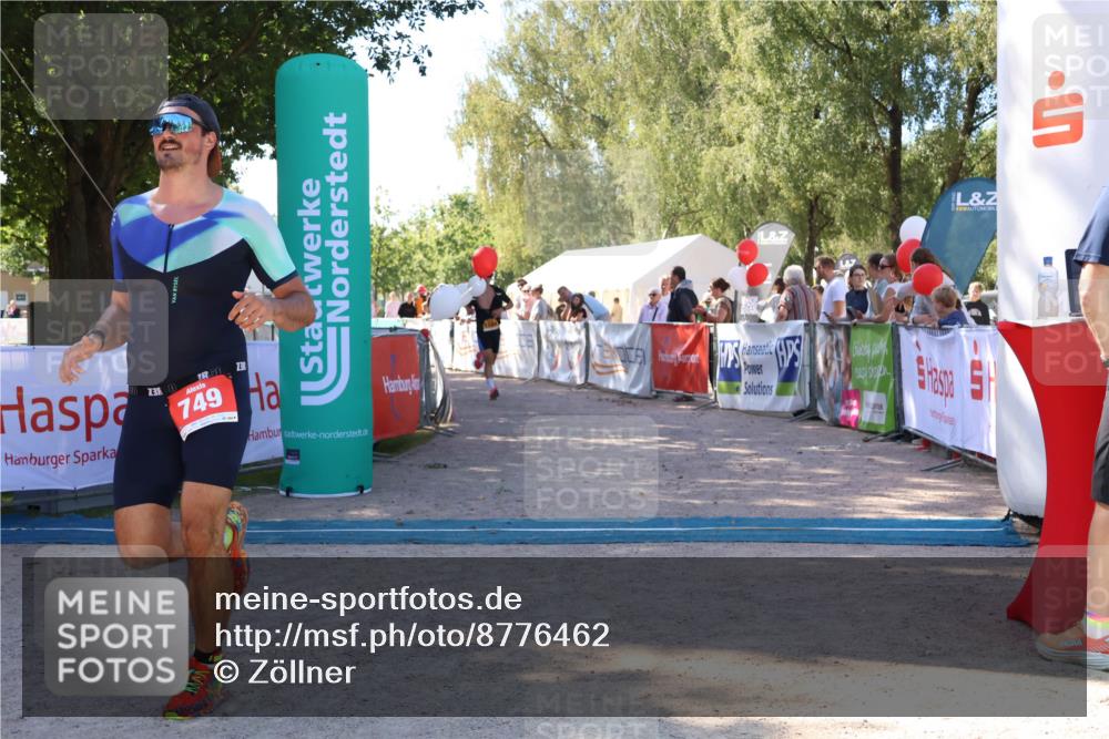 07.09.2025 - 19. Norderstedt Triathlon Zöllner http://msf.ph/oto/8776462 07.09.2025 12:00:48 Ziel 749, 1184 meine-sportfotos.de