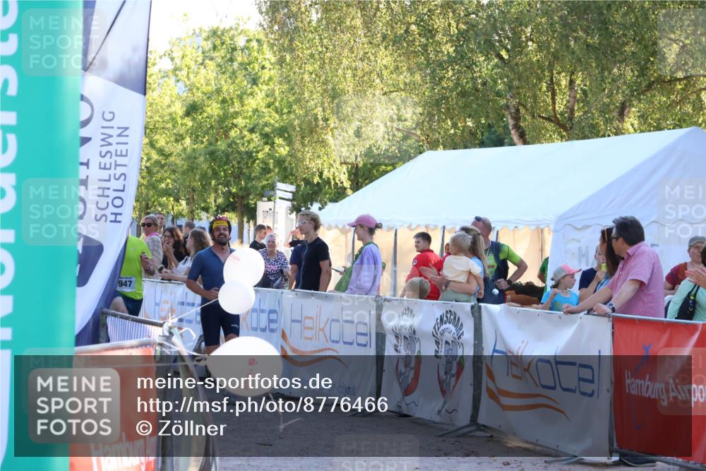 07.09.2025 - 19. Norderstedt Triathlon Zöllner http://msf.ph/oto/8776466 07.09.2025 17:09:02 Ziel 947 meine-sportfotos.de