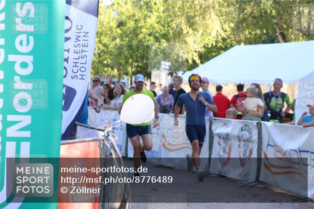 07.09.2025 - 19. Norderstedt Triathlon Zöllner http://msf.ph/oto/8776489 07.09.2025 17:09:03 Ziel 947 meine-sportfotos.de