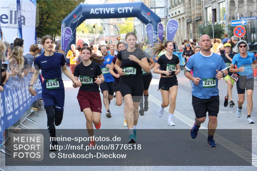 07.09.2025 - BARMER Alsterlauf Strokosch-Dieckow http://msf.ph/oto/8776518 07.09.2025 10:07:31 Ziel 2292, 2315, 2965, 3063, 3244, 3473, 3797, 3837, 3844, 4124, 4256, 4610, 4771, 4860, 5173, 5190, 5212, 5315, 5402, 5475, 5520, 5935, 5939, 6100, 6146, 6167, 6219, 6343 meine-sportfotos.de