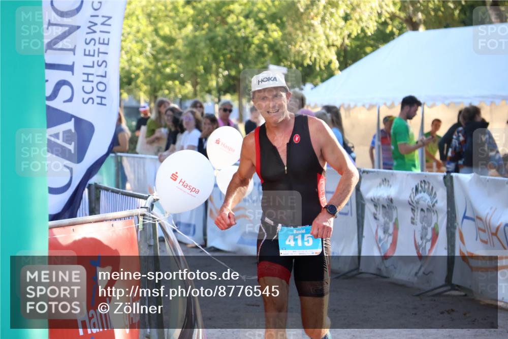 07.09.2025 - 19. Norderstedt Triathlon Zöllner http://msf.ph/oto/8776545 07.09.2025 17:10:00 Ziel 415 meine-sportfotos.de