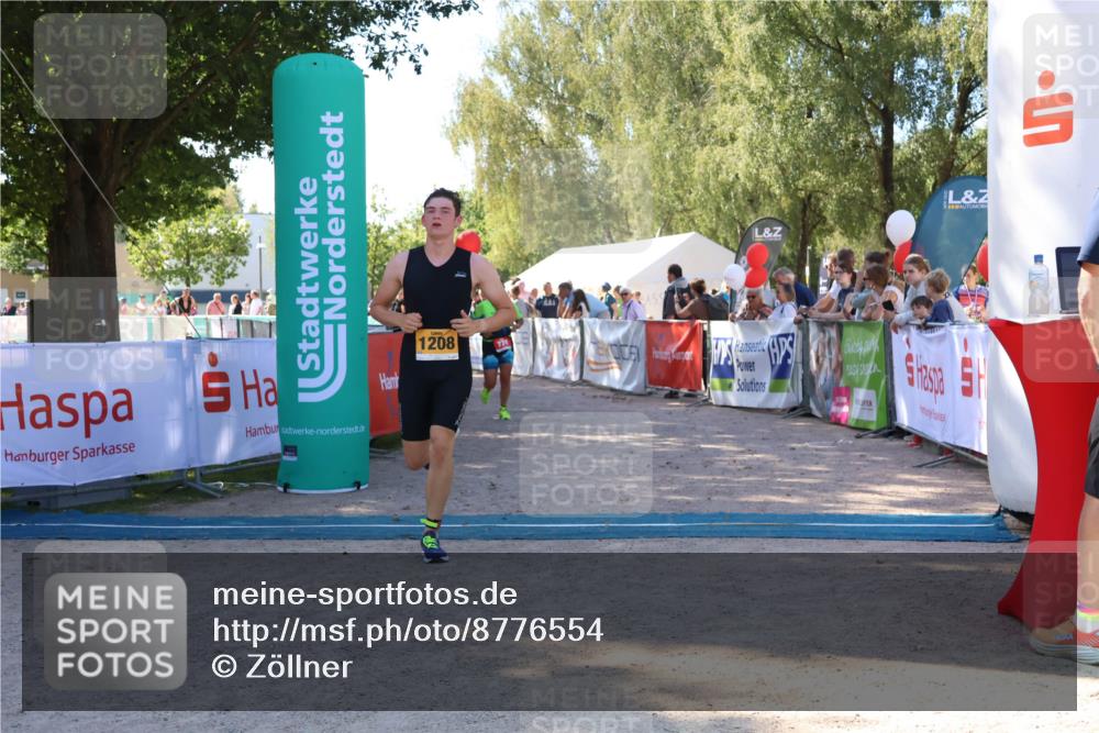 07.09.2025 - 19. Norderstedt Triathlon Zöllner http://msf.ph/oto/8776554 07.09.2025 12:01:52 Ziel 770, 1208 meine-sportfotos.de