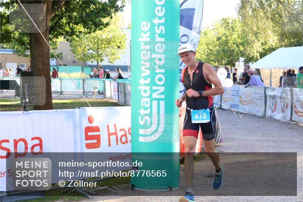 07.09.2025 - 19. Norderstedt Triathlon Zöllner http://msf.ph/oto/8776565 07.09.2025 17:10:02 Ziel 415 meine-sportfotos.de