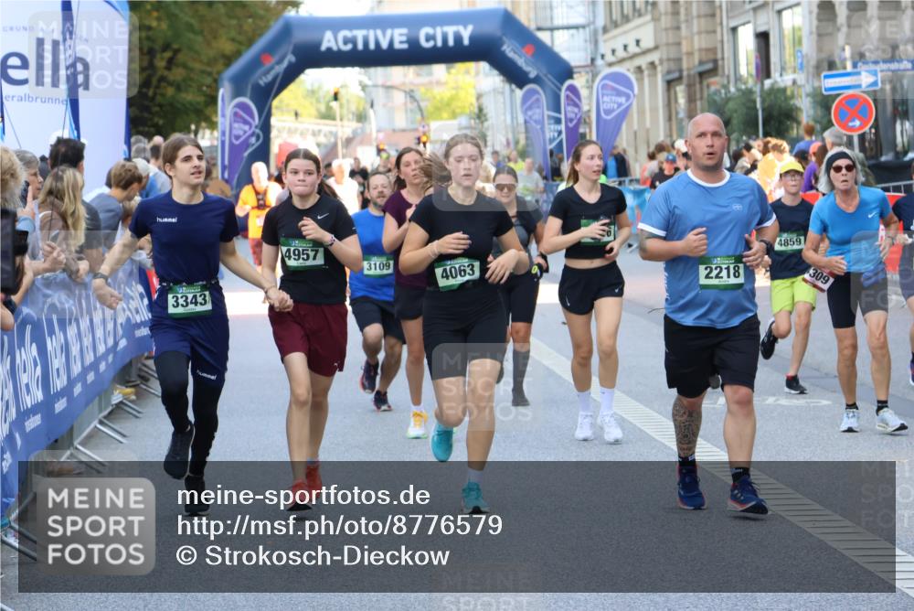 07.09.2025 - BARMER Alsterlauf Strokosch-Dieckow http://msf.ph/oto/8776579 07.09.2025 10:07:31 Ziel 2292, 2315, 2965, 3063, 3244, 3473, 3797, 3837, 3844, 4124, 4256, 4610, 4771, 4860, 5173, 5190, 5212, 5315, 5402, 5475, 5520, 5935, 5939, 6100, 6146, 6167, 6219, 6343 meine-sportfotos.de