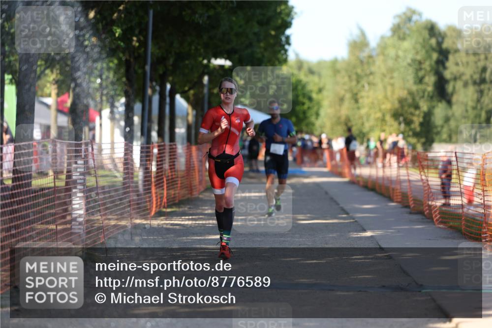 07.09.2025 - 19. Norderstedt Triathlon Michael Strokosch http://msf.ph/oto/8776589 07.09.2025 15:48:32 Laufen 382, 1404 meine-sportfotos.de