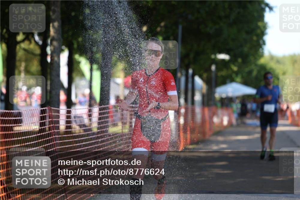07.09.2025 - 19. Norderstedt Triathlon Michael Strokosch http://msf.ph/oto/8776624 07.09.2025 15:48:34 Laufen 382, 1404 meine-sportfotos.de