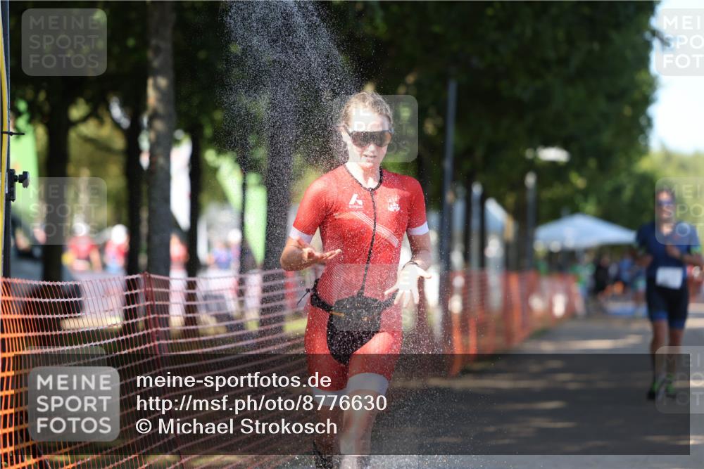 07.09.2025 - 19. Norderstedt Triathlon Michael Strokosch http://msf.ph/oto/8776630 07.09.2025 15:48:35 Laufen 382, 1404 meine-sportfotos.de