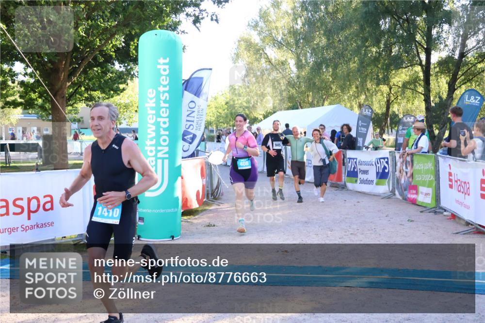 07.09.2025 - 19. Norderstedt Triathlon Zöllner http://msf.ph/oto/8776663 07.09.2025 17:11:05 Ziel 408, 945, 1410 meine-sportfotos.de