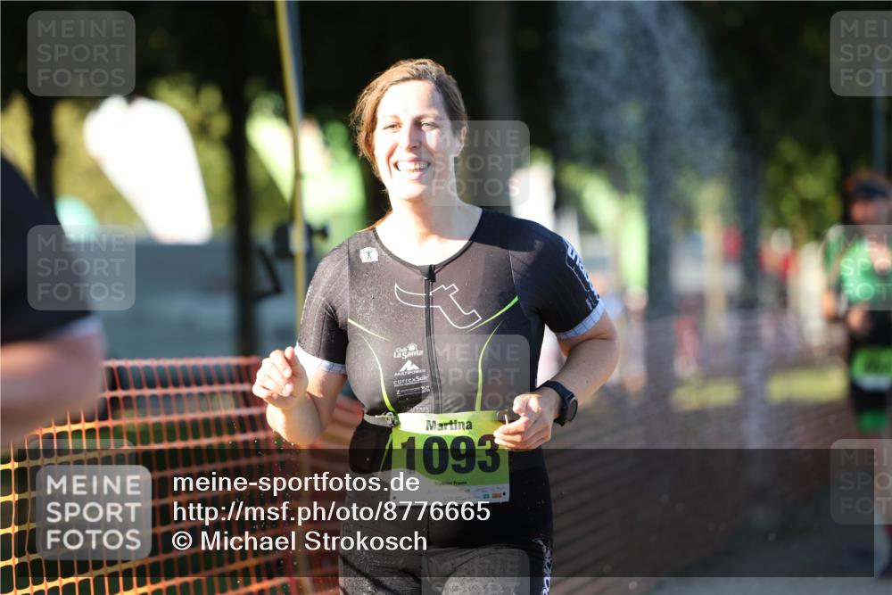 07.09.2025 - 19. Norderstedt Triathlon Michael Strokosch http://msf.ph/oto/8776665 07.09.2025 16:48:26 Laufen 414, 918, 1077, 1093, 1613 meine-sportfotos.de