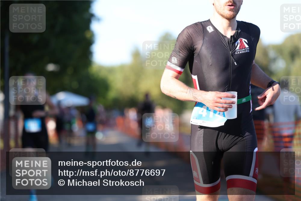 07.09.2025 - 19. Norderstedt Triathlon Michael Strokosch http://msf.ph/oto/8776697 07.09.2025 16:48:31 Laufen 414, 886, 918, 1455, 1575 meine-sportfotos.de