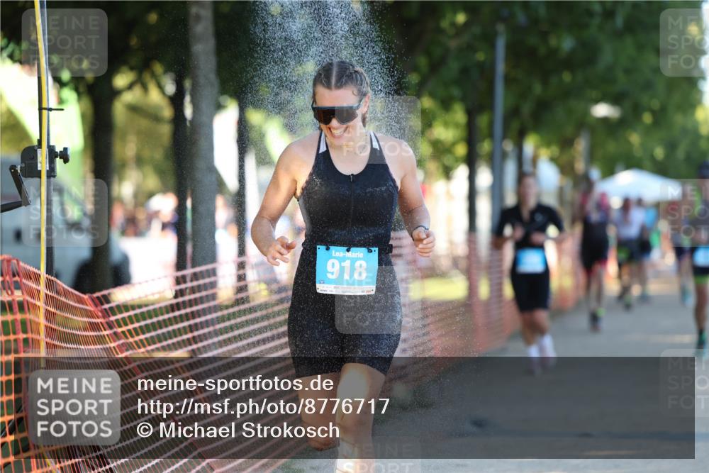 07.09.2025 - 19. Norderstedt Triathlon Michael Strokosch http://msf.ph/oto/8776717 07.09.2025 16:48:33 Laufen 414, 886, 918, 1455, 1575, 1589 meine-sportfotos.de