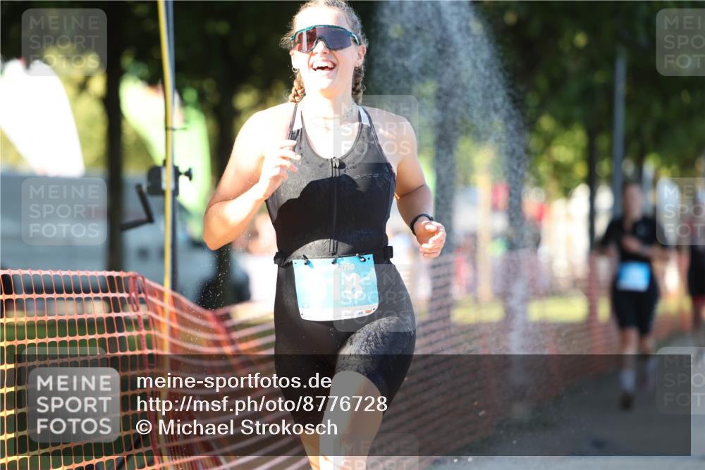 07.09.2025 - 19. Norderstedt Triathlon Michael Strokosch http://msf.ph/oto/8776728 07.09.2025 16:48:33 Laufen 414, 886, 918, 1455, 1575, 1589 meine-sportfotos.de
