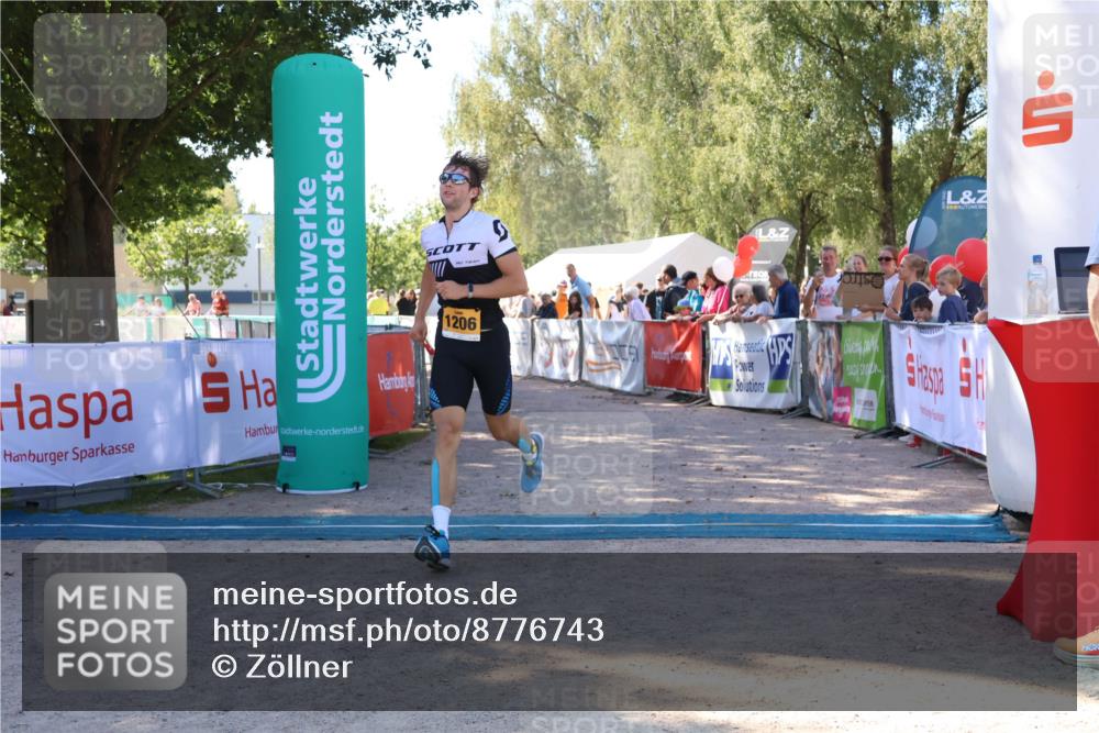 07.09.2025 - 19. Norderstedt Triathlon Zöllner http://msf.ph/oto/8776743 07.09.2025 12:03:39 Ziel 1206 meine-sportfotos.de