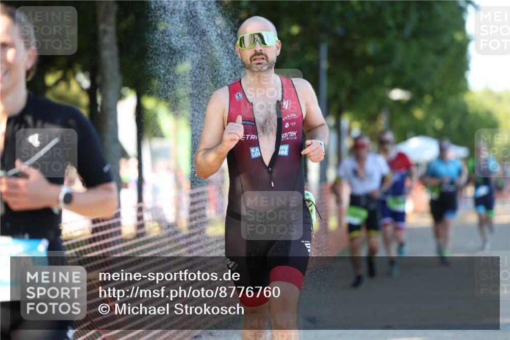 07.09.2025 - 19. Norderstedt Triathlon Michael Strokosch http://msf.ph/oto/8776760 07.09.2025 16:48:38 Laufen 886, 923, 938, 1103, 1455, 1575, 1589 meine-sportfotos.de