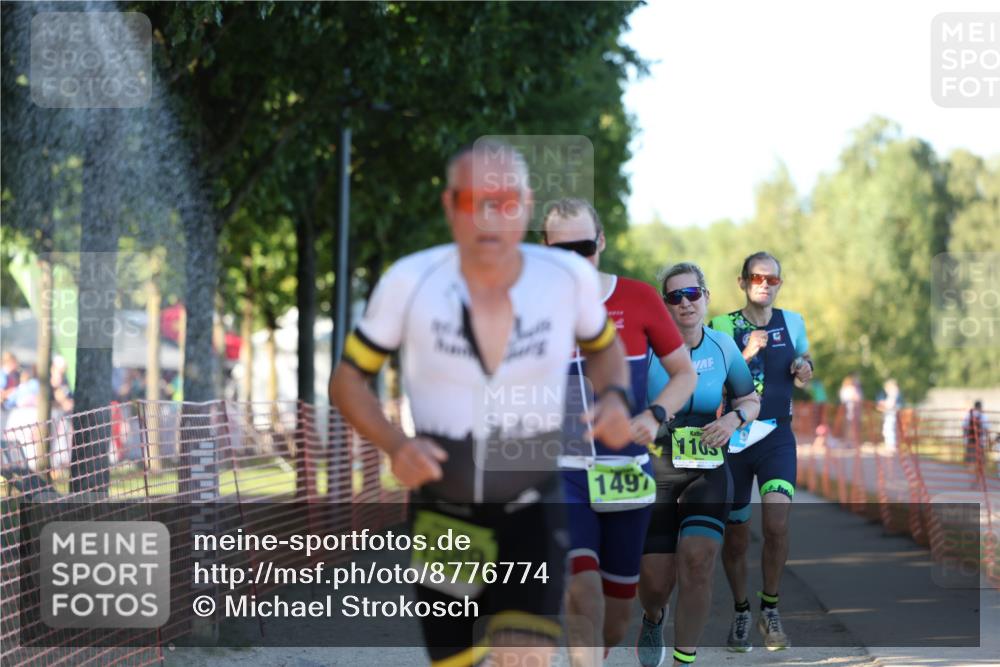 07.09.2025 - 19. Norderstedt Triathlon Michael Strokosch http://msf.ph/oto/8776774 07.09.2025 16:48:41 Laufen 886, 923, 938, 1103, 1575, 1589 meine-sportfotos.de