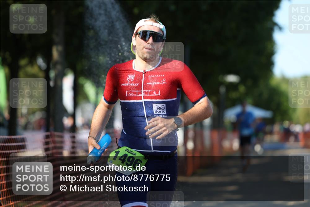 07.09.2025 - 19. Norderstedt Triathlon Michael Strokosch http://msf.ph/oto/8776775 07.09.2025 15:48:53 Laufen 441, 1408, 1496 meine-sportfotos.de