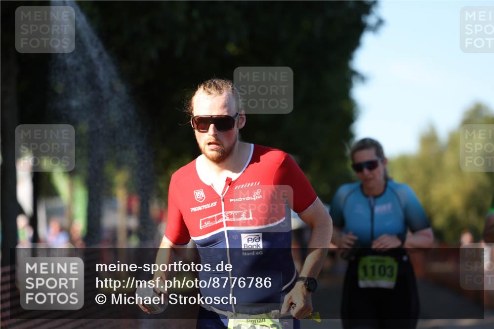 07.09.2025 - 19. Norderstedt Triathlon Michael Strokosch http://msf.ph/oto/8776786 07.09.2025 16:48:43 Laufen 923, 938, 1103, 1589 meine-sportfotos.de