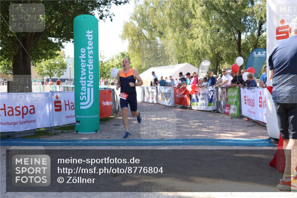 07.09.2025 - 19. Norderstedt Triathlon Zöllner http://msf.ph/oto/8776804 07.09.2025 12:05:40 Ziel 833 meine-sportfotos.de