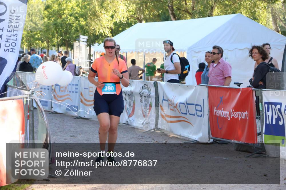 07.09.2025 - 19. Norderstedt Triathlon Zöllner http://msf.ph/oto/8776837 07.09.2025 17:12:05 Ziel 390 meine-sportfotos.de