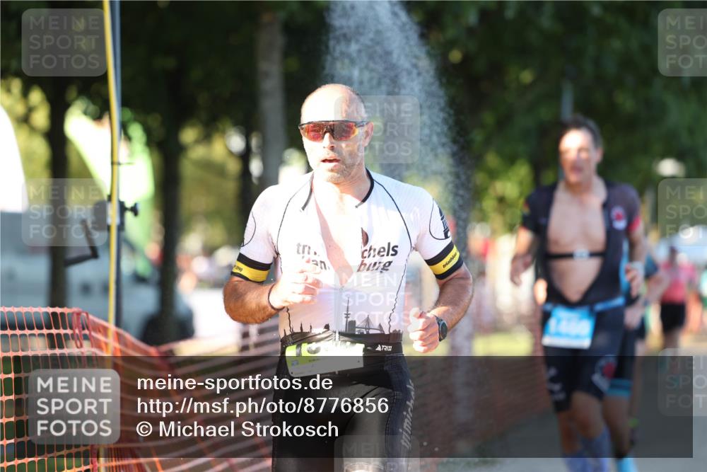 07.09.2025 - 19. Norderstedt Triathlon Michael Strokosch http://msf.ph/oto/8776856 07.09.2025 16:49:01 Laufen 882, 914, 1108, 1448, 1460, 1588 meine-sportfotos.de