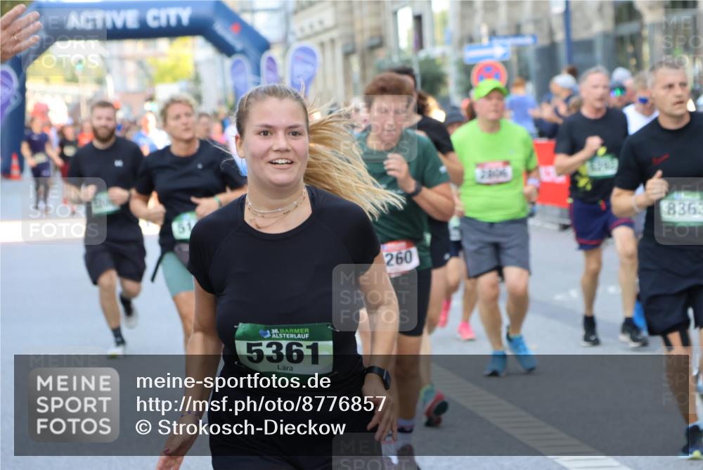07.09.2025 - BARMER Alsterlauf Strokosch-Dieckow http://msf.ph/oto/8776857 07.09.2025 10:07:21 Ziel 2292, 2315, 2372, 2520, 2755, 2893, 2965, 3063, 3837, 3864, 3976, 4110, 4610, 4771, 4860, 5173, 5212, 5315, 5402, 5475, 5524, 5593, 5854, 5935, 5939, 6140, 6141, 6146, 6219, 6343, 8282 meine-sportfotos.de