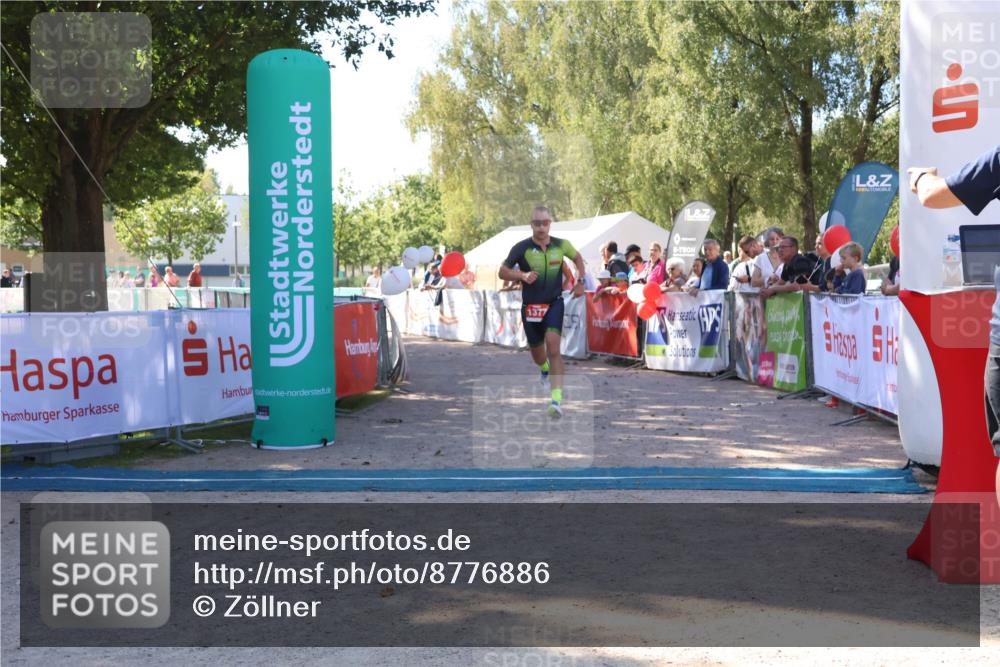 07.09.2025 - 19. Norderstedt Triathlon Zöllner http://msf.ph/oto/8776886 07.09.2025 12:06:08 Ziel 1377 meine-sportfotos.de