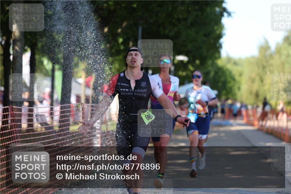07.09.2025 - 19. Norderstedt Triathlon Michael Strokosch http://msf.ph/oto/8776896 07.09.2025 15:49:26 Laufen 407, 438, 475, 968 meine-sportfotos.de