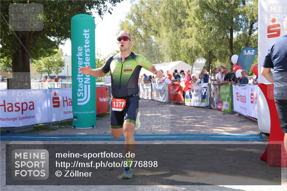 07.09.2025 - 19. Norderstedt Triathlon Zöllner http://msf.ph/oto/8776898 07.09.2025 12:06:10 Ziel 1377 meine-sportfotos.de
