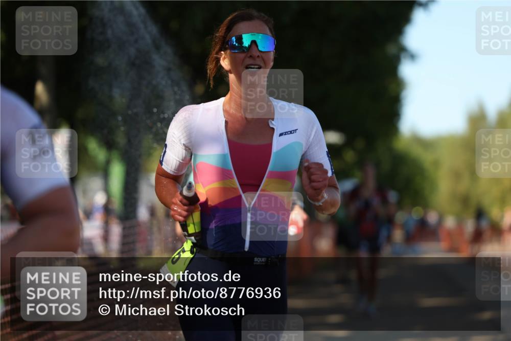 07.09.2025 - 19. Norderstedt Triathlon Michael Strokosch http://msf.ph/oto/8776936 07.09.2025 15:49:29 Laufen 407, 438, 475, 968 meine-sportfotos.de