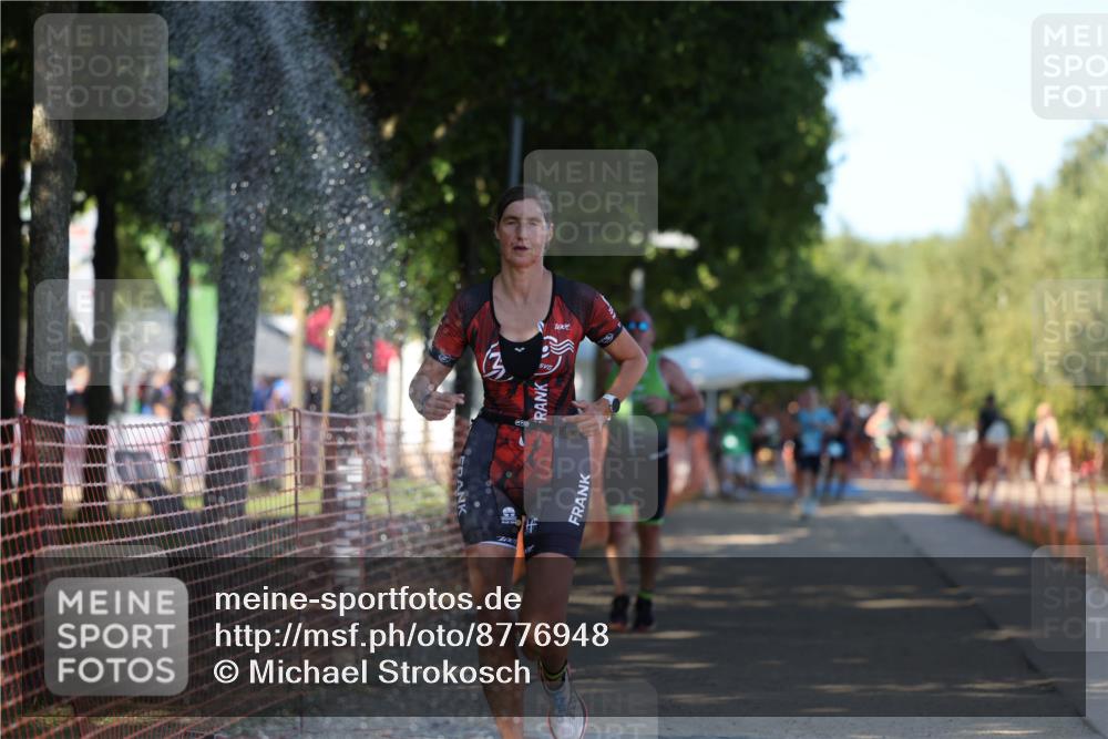 07.09.2025 - 19. Norderstedt Triathlon Michael Strokosch http://msf.ph/oto/8776948 07.09.2025 15:49:32 Laufen 407, 438 meine-sportfotos.de