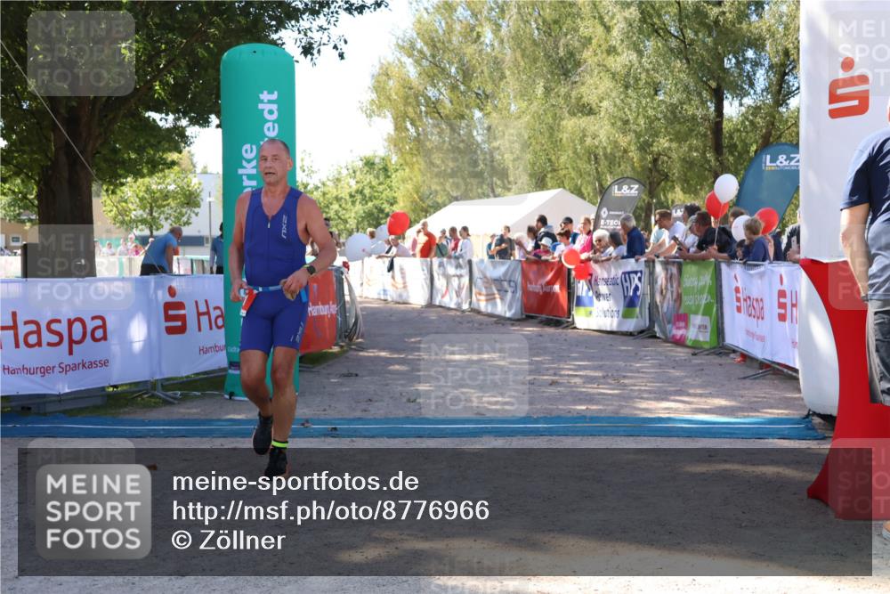 07.09.2025 - 19. Norderstedt Triathlon Zöllner http://msf.ph/oto/8776966 07.09.2025 12:07:43 Ziel 821, 1200 meine-sportfotos.de