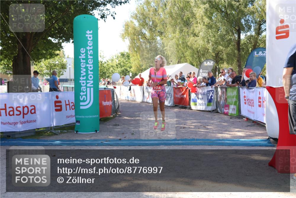 07.09.2025 - 19. Norderstedt Triathlon Zöllner http://msf.ph/oto/8776997 07.09.2025 12:07:49 Ziel 1200, 1314 meine-sportfotos.de