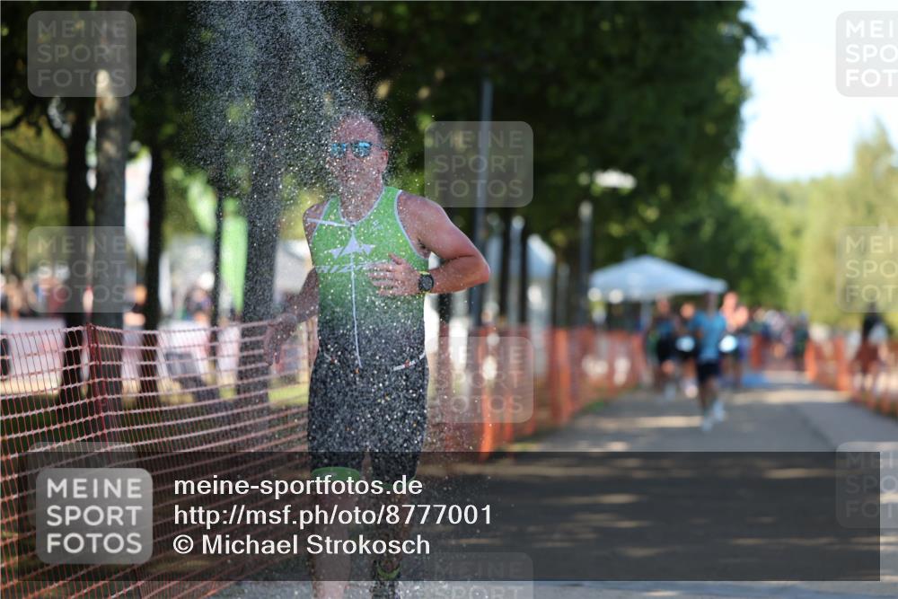 07.09.2025 - 19. Norderstedt Triathlon Michael Strokosch http://msf.ph/oto/8777001 07.09.2025 15:49:36 Laufen 430, 438 meine-sportfotos.de
