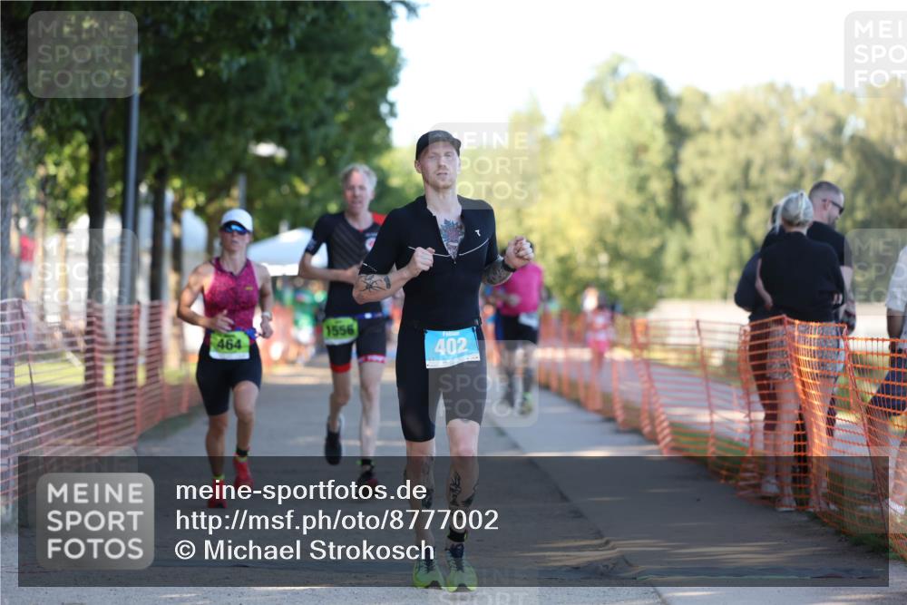 07.09.2025 - 19. Norderstedt Triathlon Michael Strokosch http://msf.ph/oto/8777002 07.09.2025 16:49:24 Laufen 950, 1556 meine-sportfotos.de