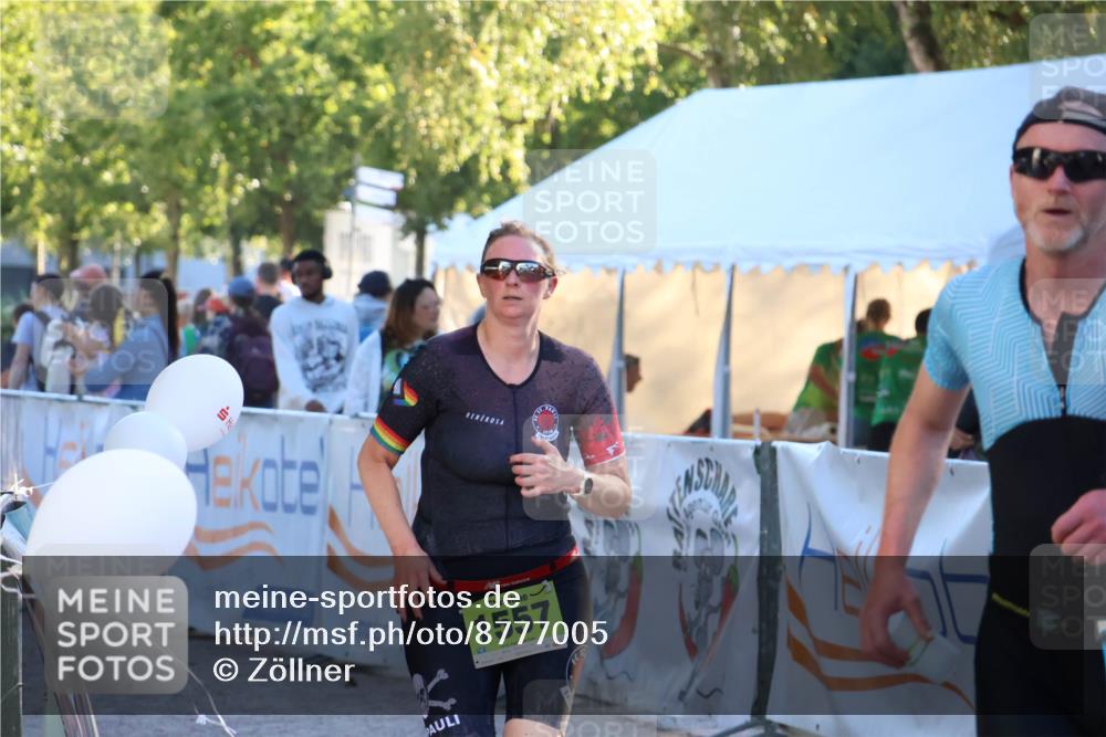 07.09.2025 - 19. Norderstedt Triathlon Zöllner http://msf.ph/oto/8777005 07.09.2025 17:12:41 Ziel 883, 1557 meine-sportfotos.de