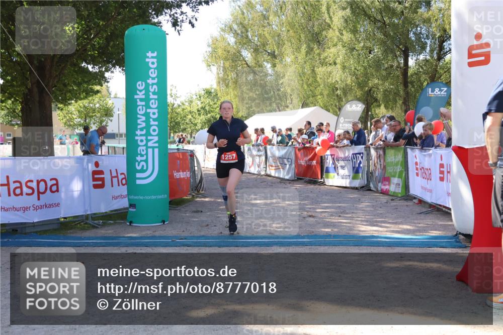07.09.2025 - 19. Norderstedt Triathlon Zöllner http://msf.ph/oto/8777018 07.09.2025 12:08:18 Ziel 1257 meine-sportfotos.de