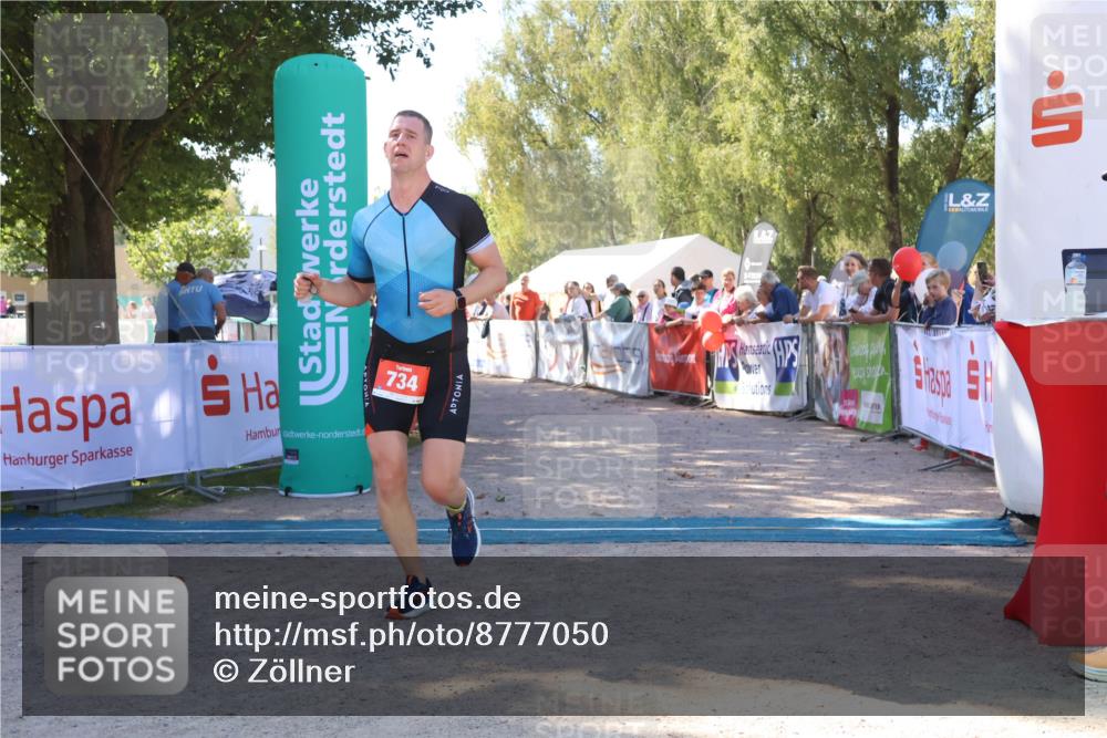 07.09.2025 - 19. Norderstedt Triathlon Zöllner http://msf.ph/oto/8777050 07.09.2025 12:08:29 Ziel 734 meine-sportfotos.de