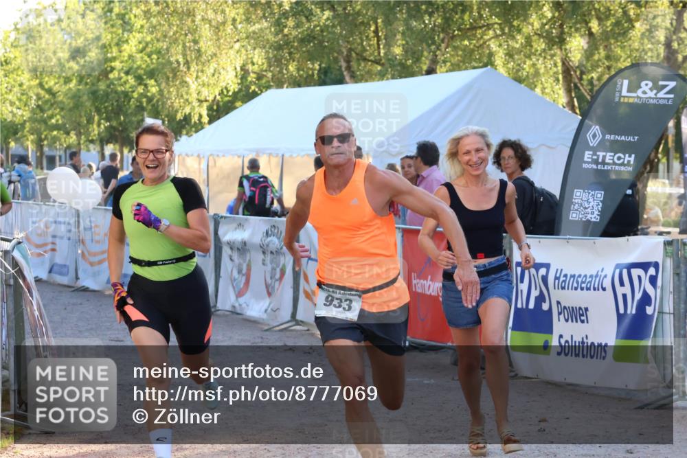 07.09.2025 - 19. Norderstedt Triathlon Zöllner http://msf.ph/oto/8777069 07.09.2025 17:12:49 Ziel 933, 1557 meine-sportfotos.de